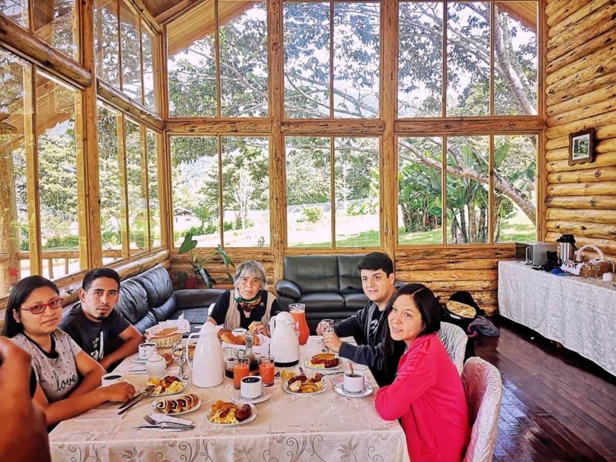 Hassinger Ranch Cabanas Охапампа Екстер'єр фото